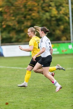 Bild 383 - F Merkur Hademarschen - SV Frisia 03 Risum Lindholm : Ergebnis: 0:1